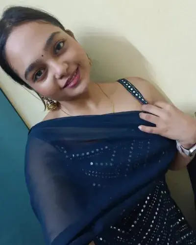 Call Girl Service in Reiek
